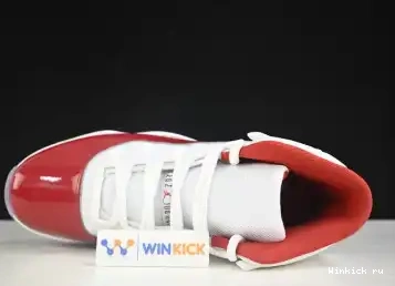 Air 11 Jordan “Cherry” 0704